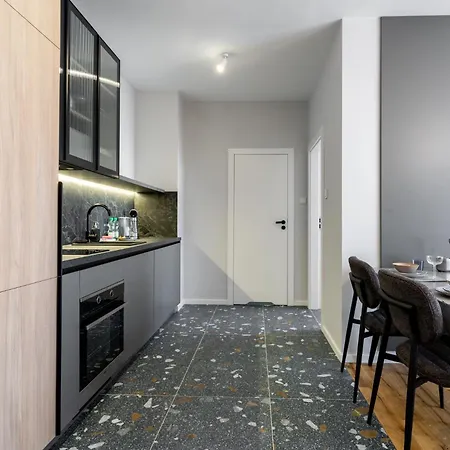 Korfantego Premium 39a * Katowice